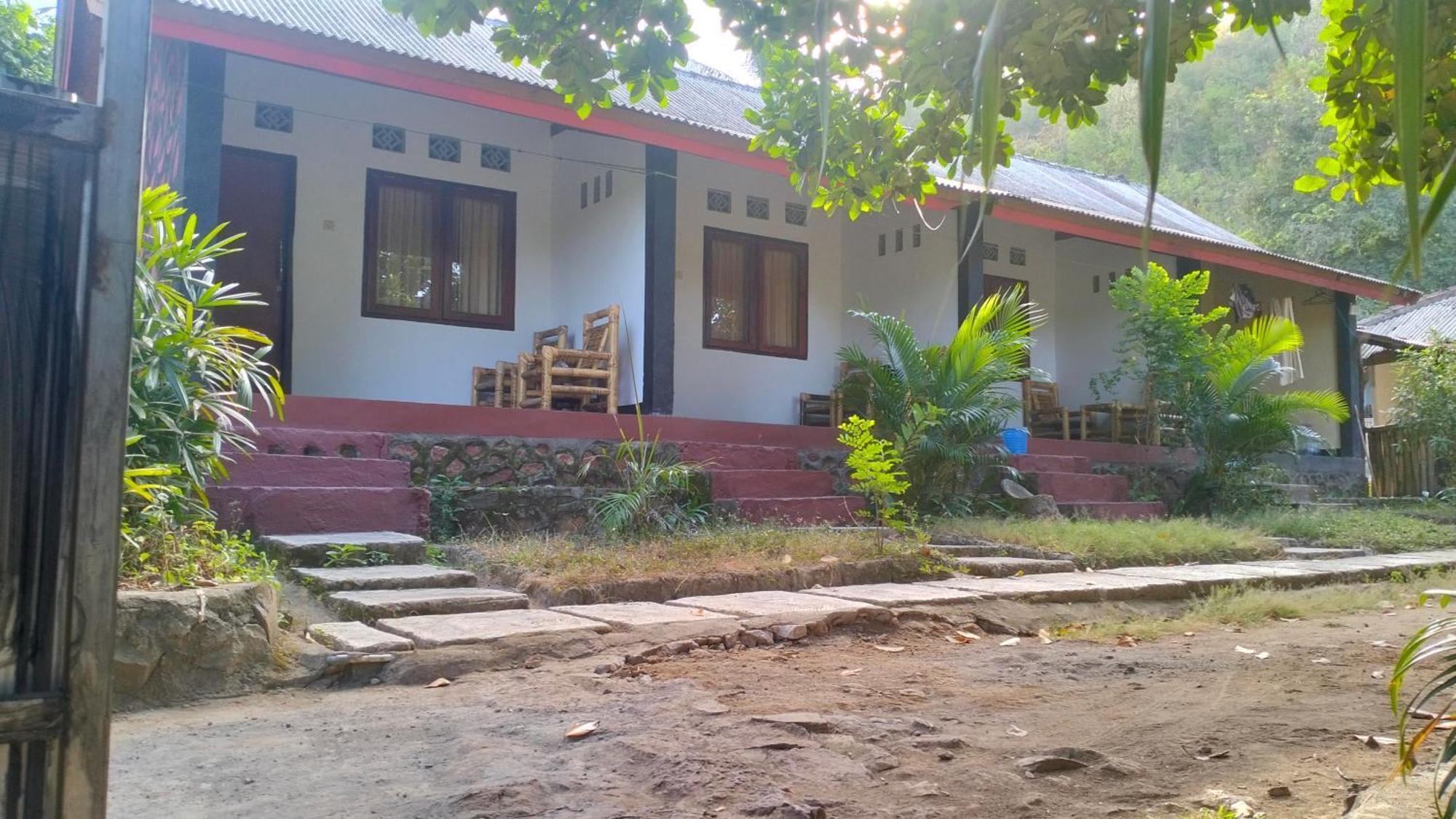 Palm Homestay Kuta Kuta  Buitenkant foto